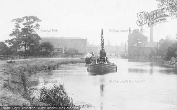 Photo of Newark On Trent, Barge On The Trent 1906