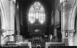 Church Interior 1900, Newark-on-Trent