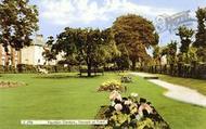 Fountain Gardens c.1965, Newark-on-Trent