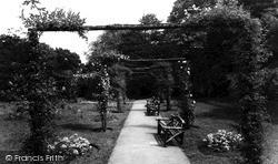 Friary Gardens c.1955, Newark-on-Trent