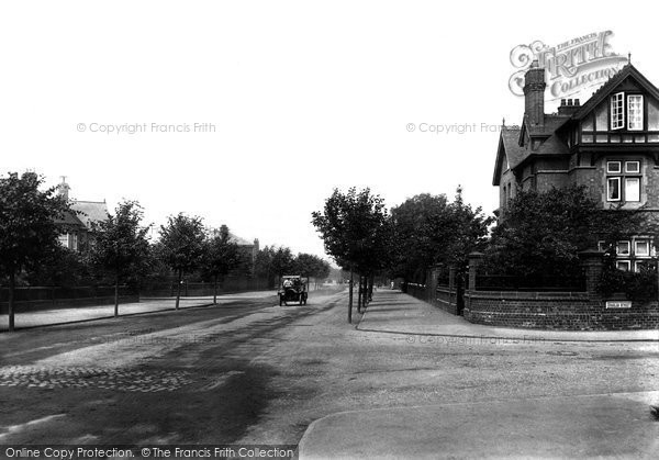 Photo of Newark On Trent, London Road 1909