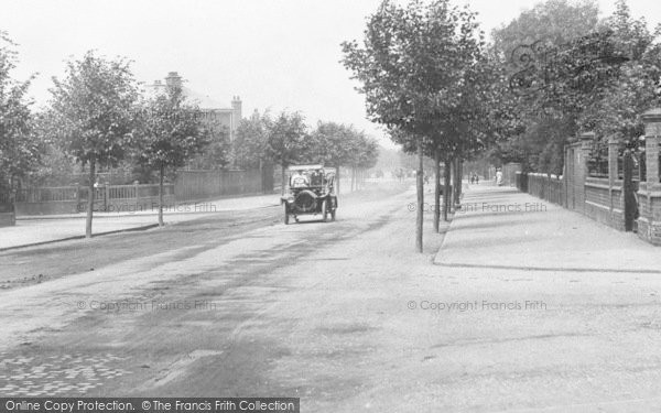 Photo of Newark On Trent, London Road 1909