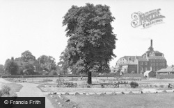 London Road Gardens c.1955, Newark-on-Trent