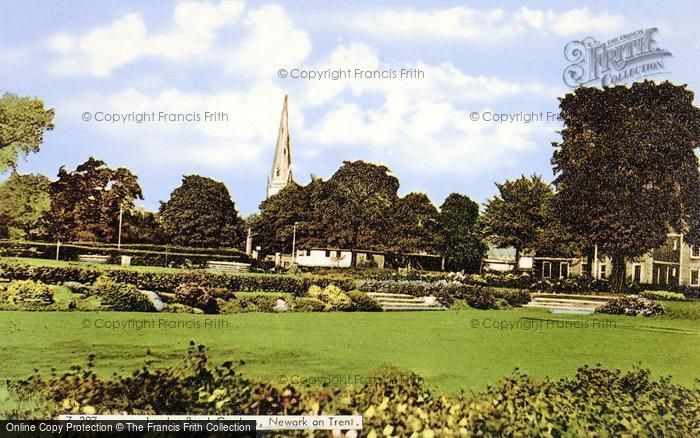 Photo of Newark On Trent, London Road Gardens c.1965