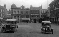 Motor Cars, Market Place 1923, Newark-on-Trent