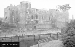Newark Castle 1948, Newark-on-Trent
