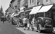 Parked Cars, Carter Gate 1949, Newark-on-Trent