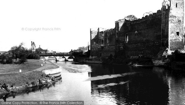 Photo of Newark On Trent, The Castle And Bridge c.1965