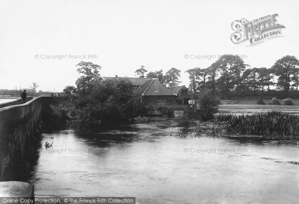 Photo of Newark On Trent, The Old Mill 1906