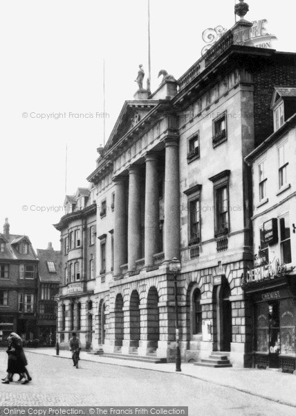 Photo of Newark On Trent, The Town Hall, Market Place c.1955