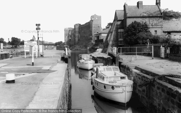 Photo of Newark On Trent, Town Lock c.1965