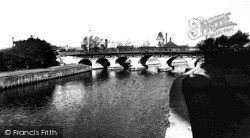 Trent Bridge c.1955, Newark-on-Trent