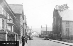 1938, Newbridge