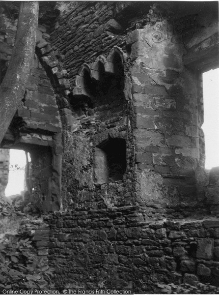 Photo of Newburgh, Balmbreich Castle, Sedila In Chapel 1953