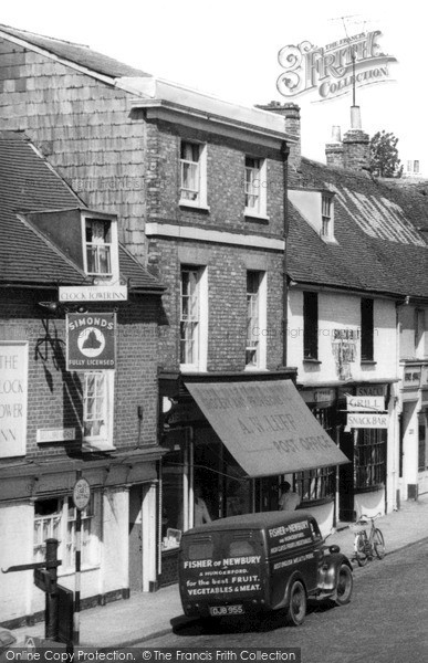 Photo of Newbury, Shops in the Broadway c1960