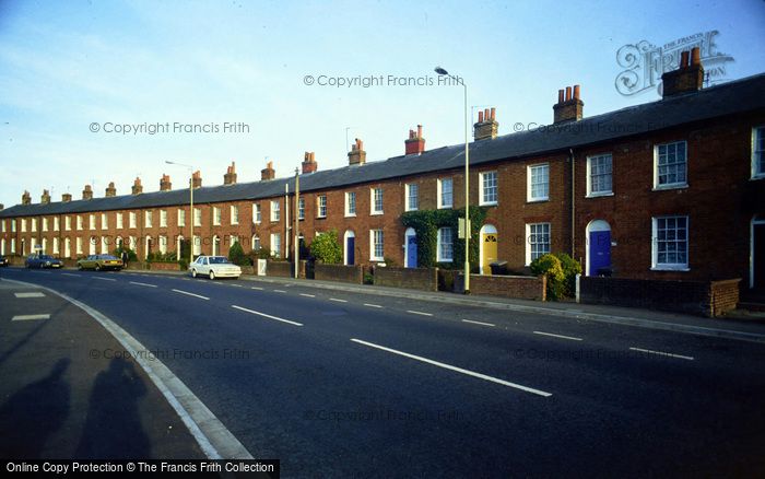 Photo of Newbury, Smith's Terrace c.1990