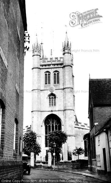 Photo of Newbury, St Nicolas' Church From West Mills c.1950