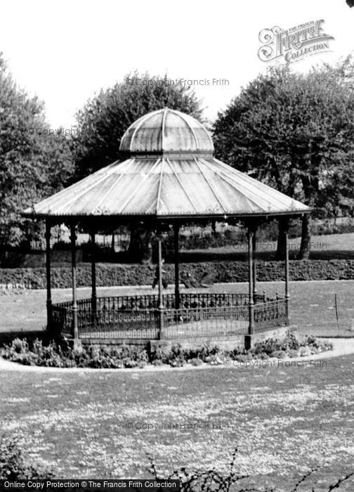 Photo of Newbury, Victoria Park Bandstand c.1955