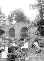 Carefree Days 1914, Newby Bridge