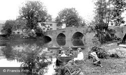 Newby Bridge, the Swan Hotel 1914