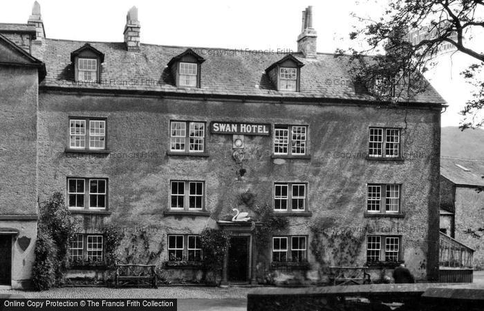 Photo of Newby Bridge, The Swan Hotel c.1935