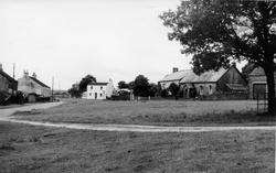 Village 1958, Newby