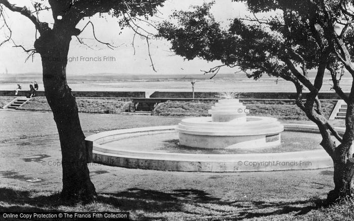 Photo of Newcastle, Percy French Memorial c.1960