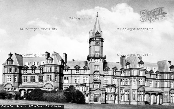 Photo of Newcastle, Slieve Donard Hotel c.1960