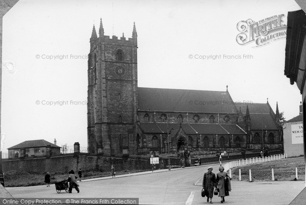 Photo of Newcastle Under Lyme, Church Of St Giles c.1955