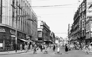 Newcastle upon Tyne, Northumberland Street c1955