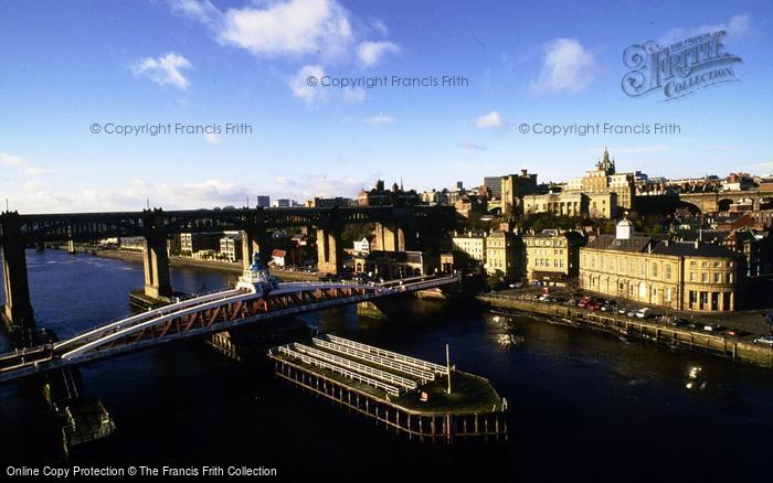 Photo of Newcastle Upon Tyne, The River Tyne 1998