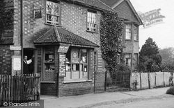 The Post Office 1924, Newdigate