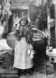 Old Fisherwoman, Fanny Mathews 1906, Newlyn