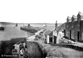 Newlyn, the Pier Lighthouse 1920
