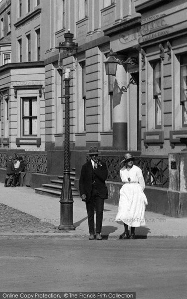 Photo of Newmarket, Couple In High Street 1922