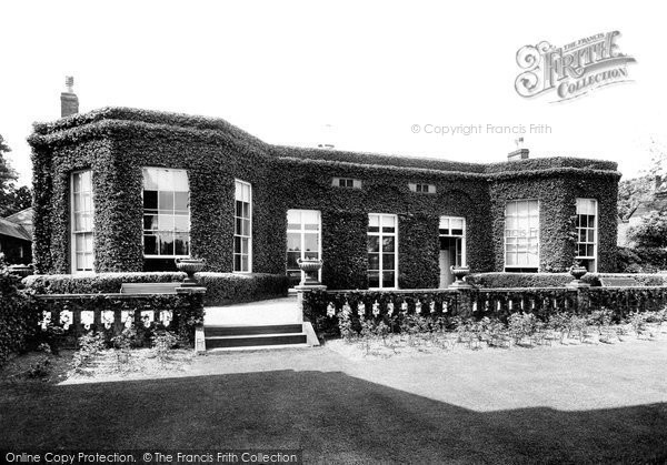 Photo of Newmarket, Jockey Club Rooms 1922