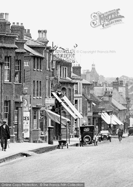 Photo of Newmarket, Terrace And High Street 1922