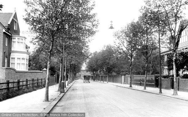 Photo of Newmarket, The Avenue 1922