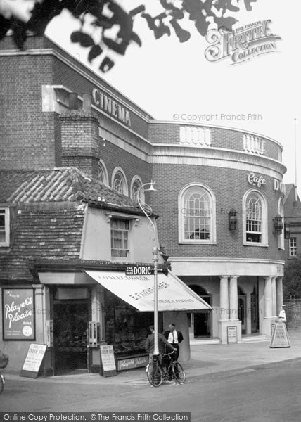 Photo of Newmarket, The Cinema, High Street 1938