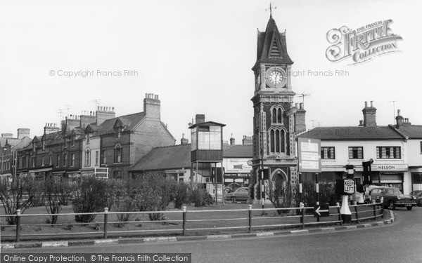 Photo of Newmarket, the Roundabout from Snailwell Road c1960