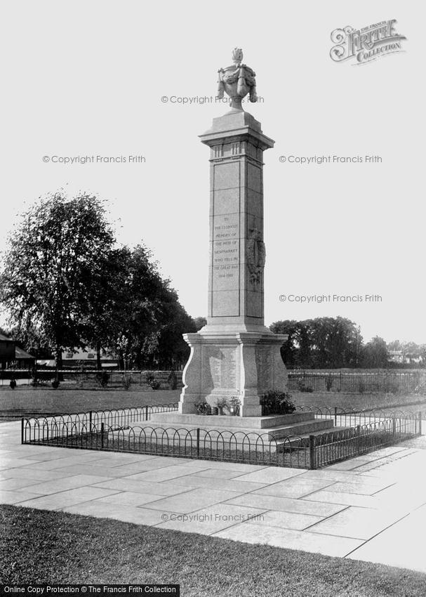 Newmarket, War Memorial 1922
