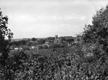 1932, Newport