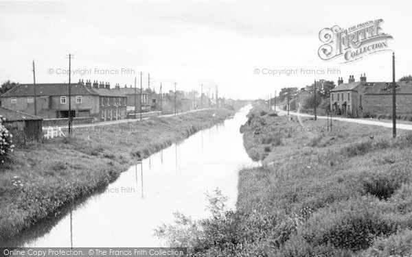 Photo of Newport, Canal Side, East And West c.1955