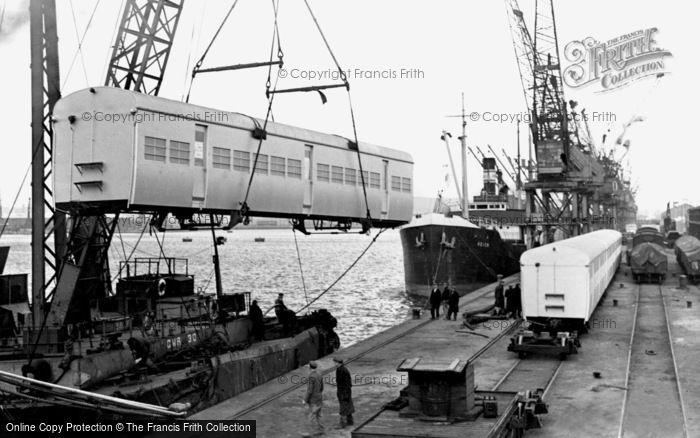 Photo of Newport, Floating Crane c.1955