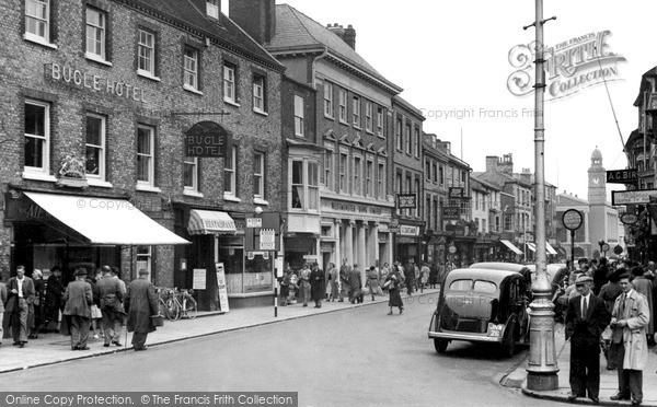 Photo of Newport, High Street c.1950