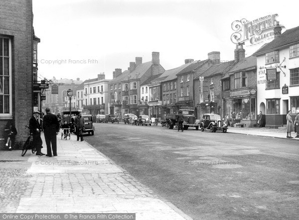 Photo of Newport, High Street c.1955