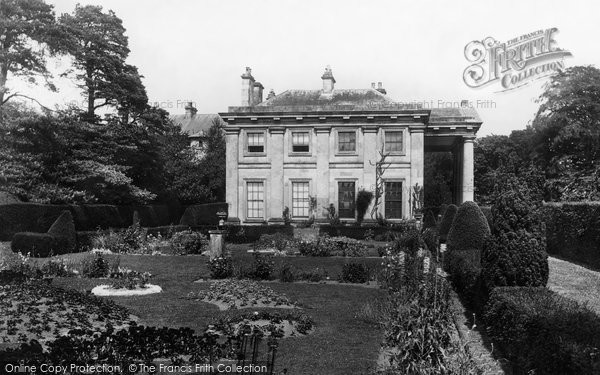 Photo of Newport, Longford Hall 1898