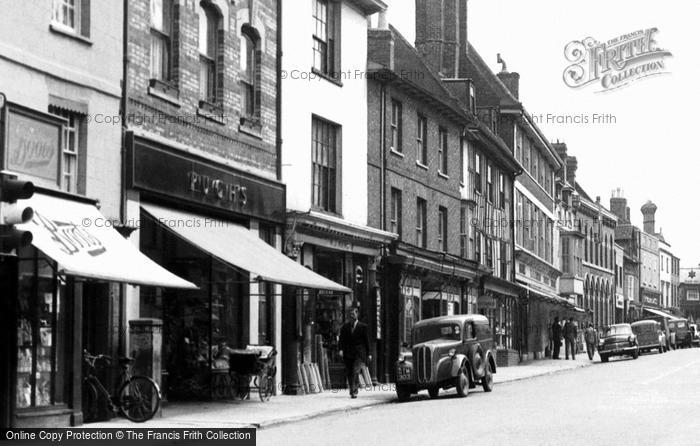 Photo of Newport Pagnell, High Street 1955
