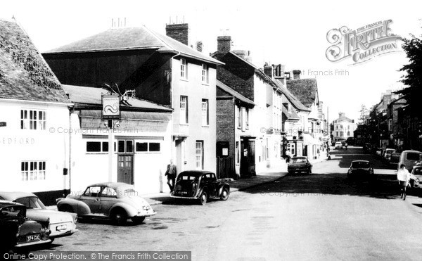 Photo of Newport Pagnell, High Street 1967