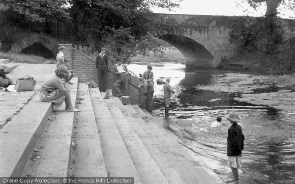 Photo of Newport Pagnell, North Bridge From The Play Pen 1956